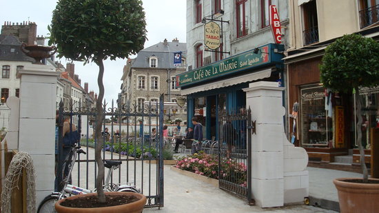 Enjoy 2 weeks as an international student in Boulogne-sur-Mer:
Boulogne-sur-Mer is the largest fishing port in France.